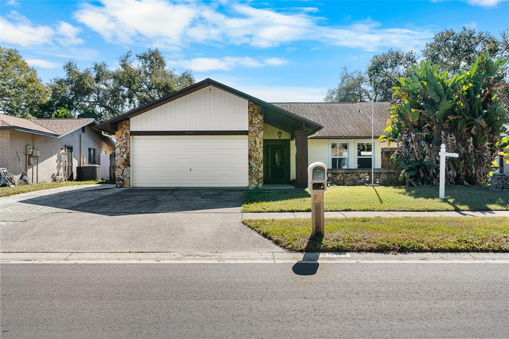 2161 LITTLE BROOK LANE