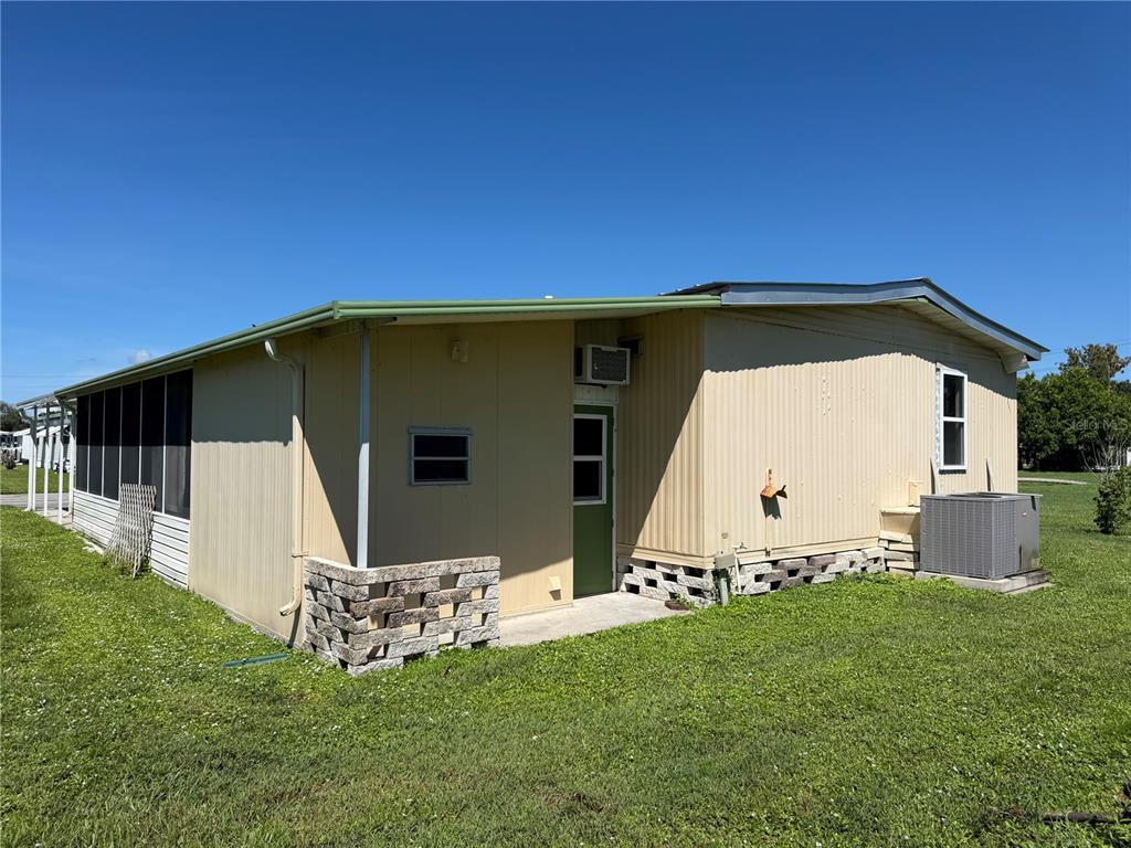 6710 36TH AVENUE E UNIT 56, PALMETTO, FL — photo 4 of 20