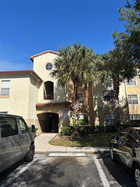 831 CAMARGO WAY UNIT 205