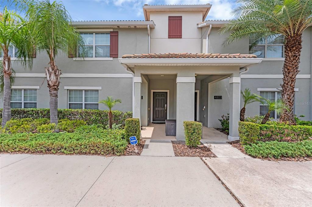 4805 BRIER ROSE LANE