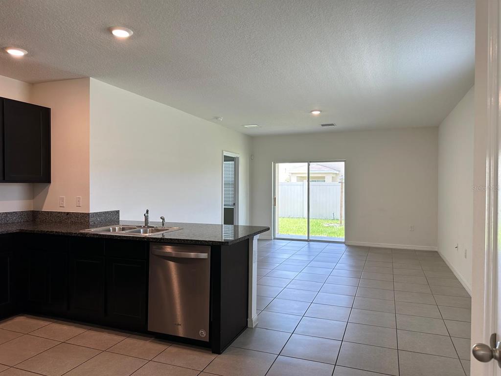 5831 ELEGANT ORCHID WAY, SARASOTA, FL — photo 5 of 15