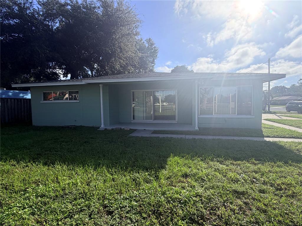3111 26TH STREET W, BRADENTON, FL — photo 4 of 23