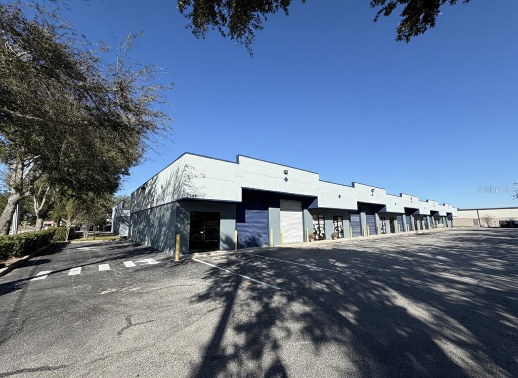 1424 HAMLIN AVENUE UNIT 1A