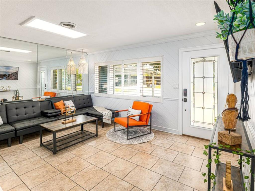 4326 BLONIGEN AVENUE, ORLANDO, FL — photo 3 of 28