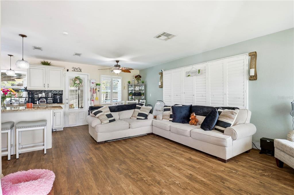 1646 HASTINGS DRIVE, DELTONA, FL — photo 5 of 43