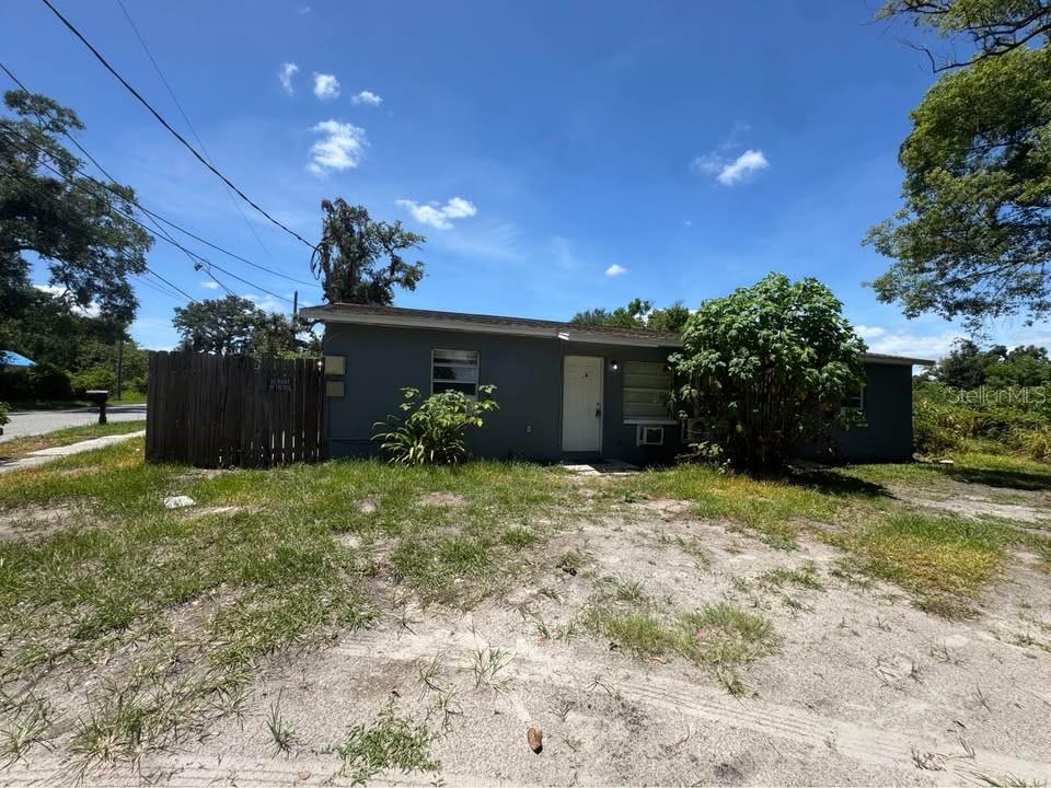 2200 E BIRD STREET UNIT A
