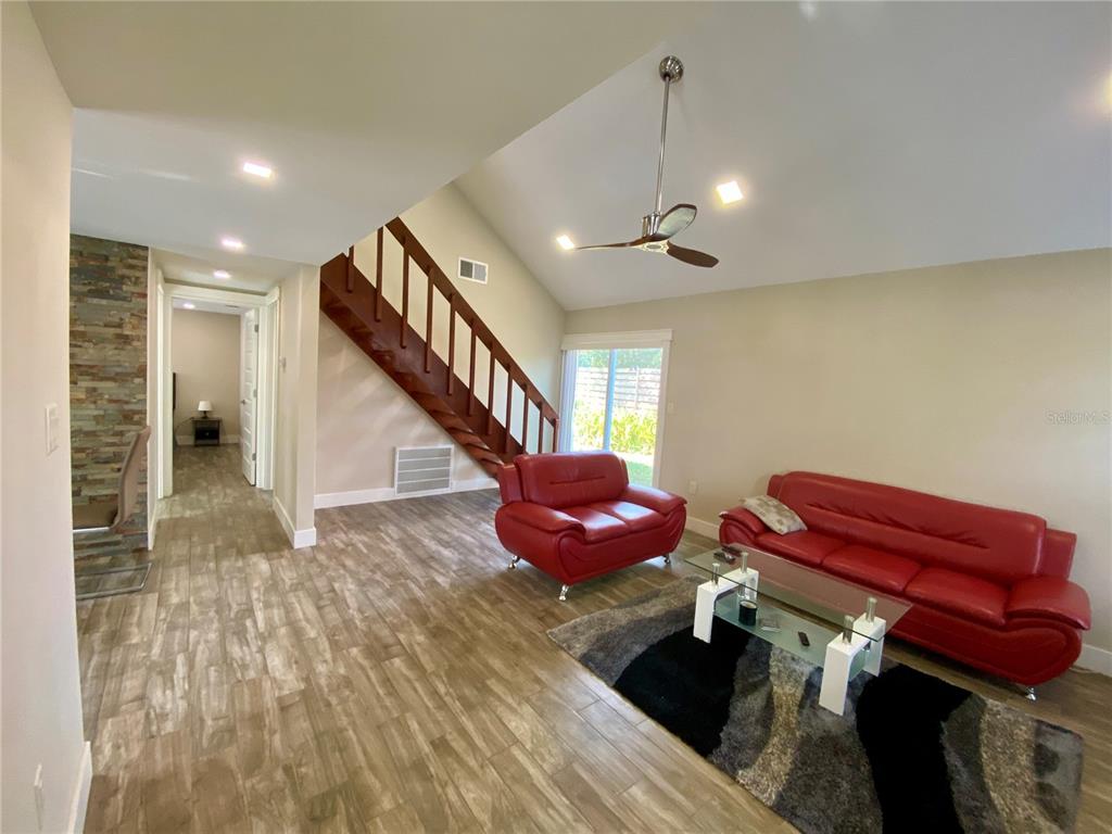 4564 IOLA DRIVE, SARASOTA, FL — photo 4 of 30