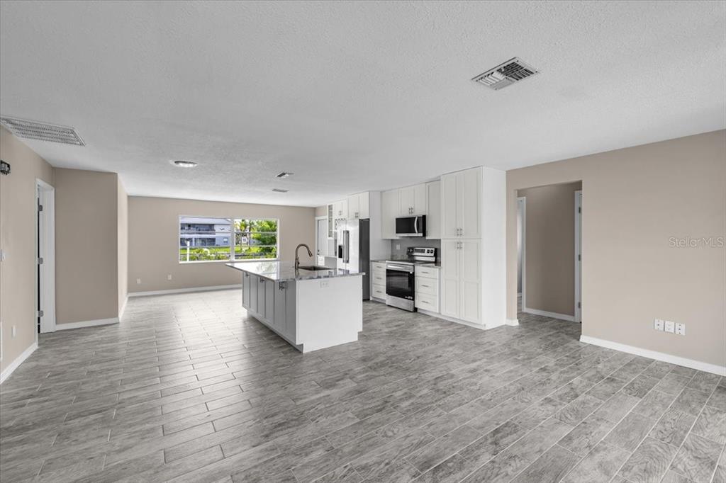 4284 COLUMBUS DRIVE, HERNANDO BEACH, FL — photo 5 of 29