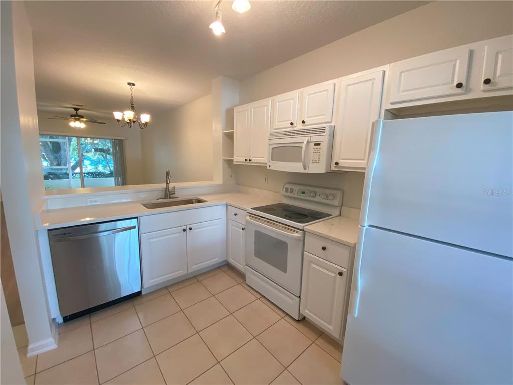 2904 WOODLANDS PARK COURT, LAKE MARY, FL — photo 3 of 19