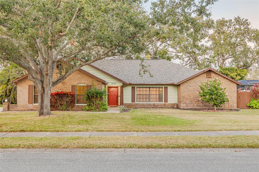1640 COUNTRY LANE