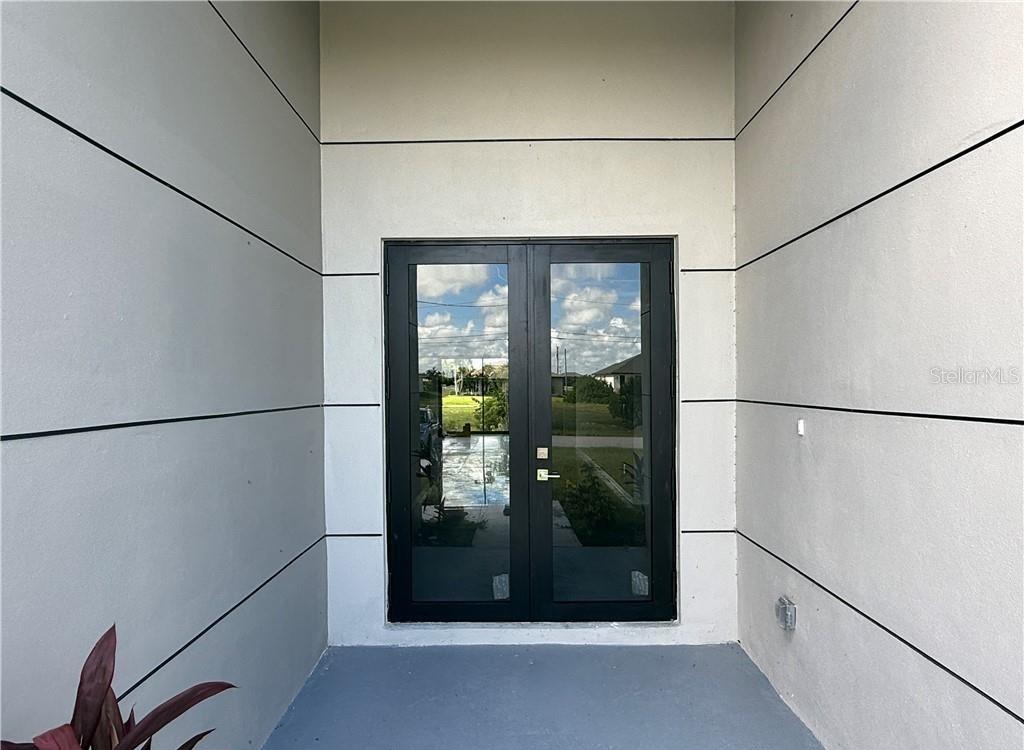 4134 NW 32ND LANE, CAPE CORAL, FL — photo 3 of 30