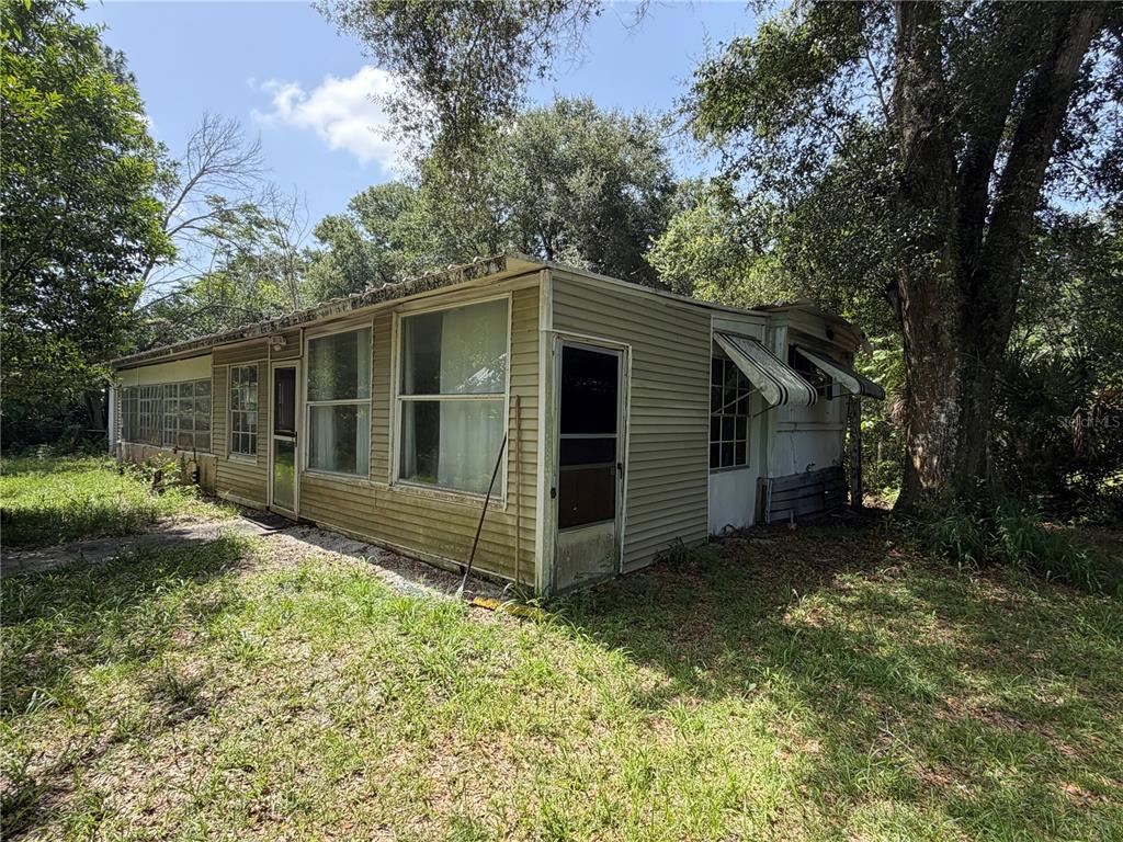 196 ROBINHOOD DRIVE
