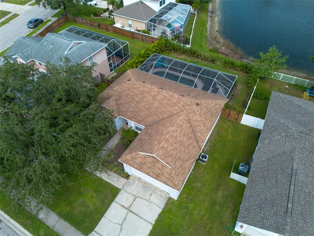 11105 3RD AVENUE E, BRADENTON, FL — photo 4 of 30
