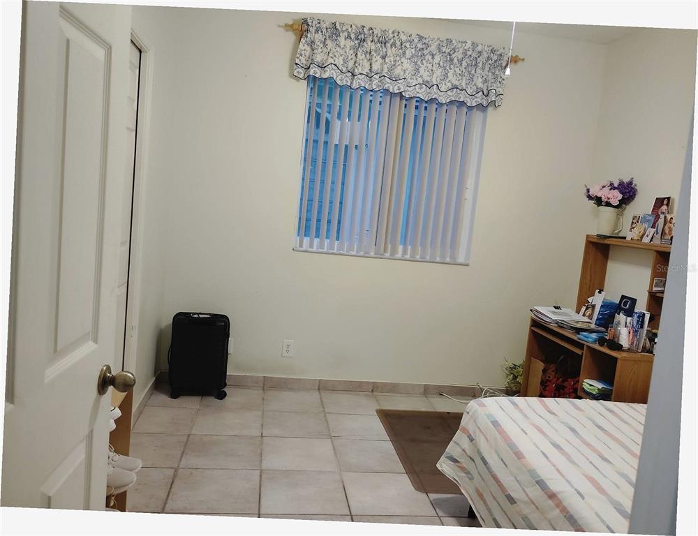 1785 NW 162ND AVENUE, PEMBROKE PINES, FL — photo 5 of 9