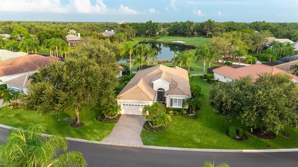 12302 THORNHILL COURT, LAKEWOOD RANCH, FL — photo 2 of 30