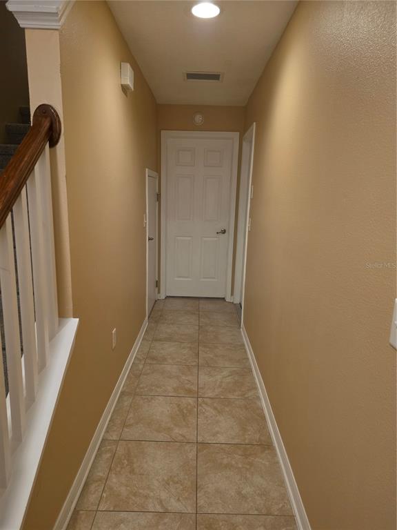 2425 MIDDLETON GROVE DRIVE, BRANDON, FL — photo 2 of 37