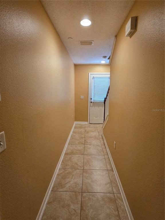 2425 MIDDLETON GROVE DRIVE, BRANDON, FL — photo 5 of 37