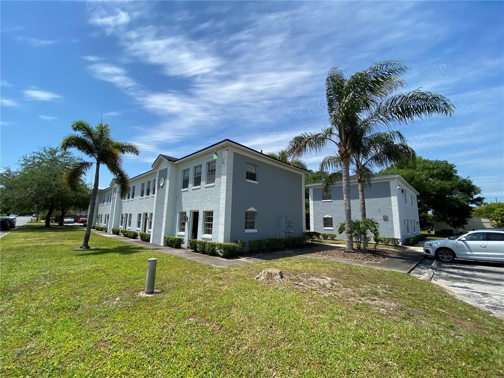 5266 DAVISSON AVENUE, ORLANDO, FL — photo 2 of 13