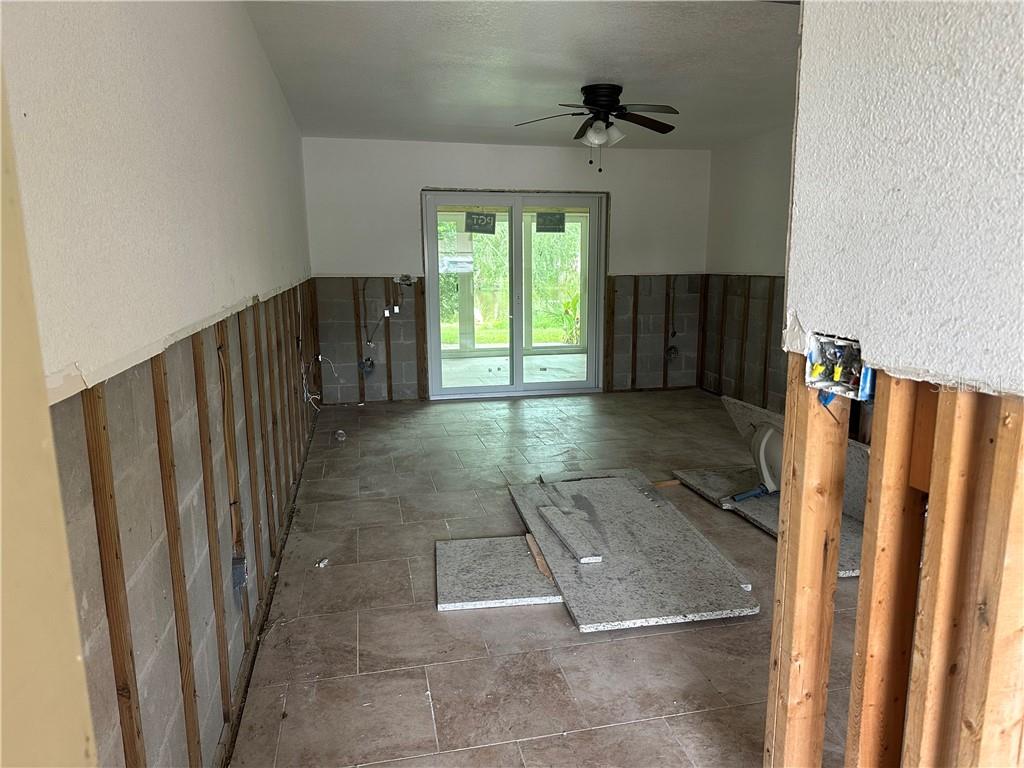 1287 N Osprey #173 POINT, CRYSTAL RIVER, FL — photo 5 of 24