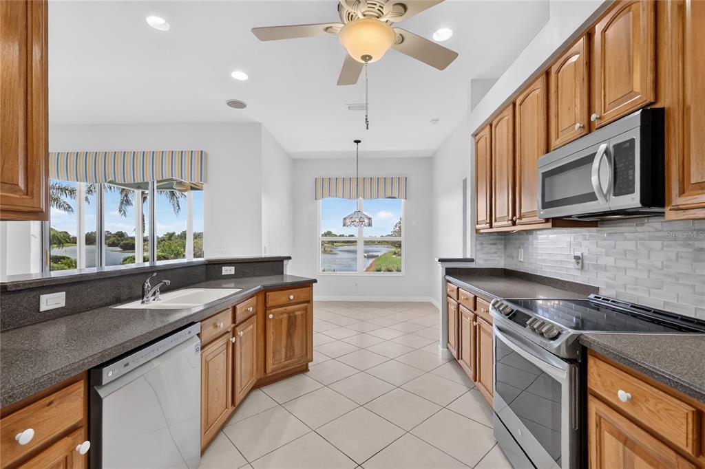 7887 CROSSWINDS WAY, MOUNT DORA, FL — photo 4 of 30