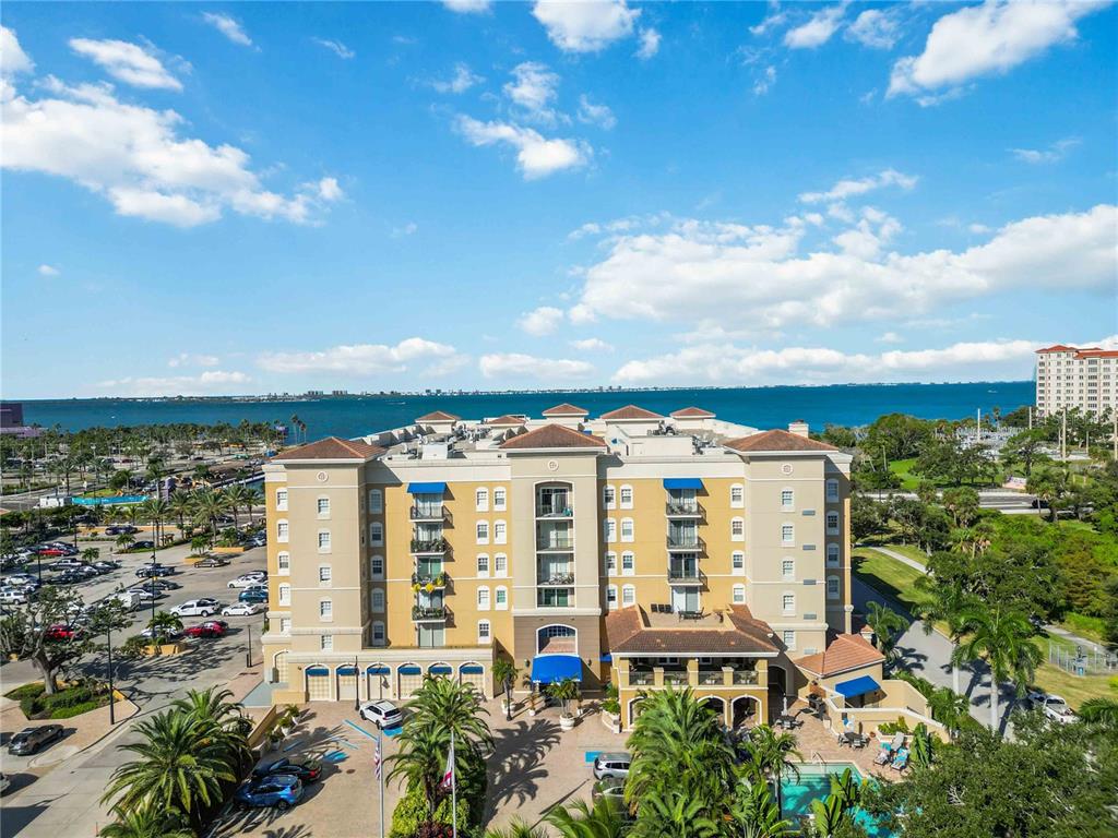 1064 N TAMIAMI TRAIL UNIT 1308