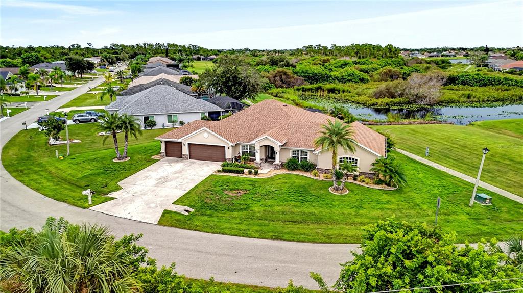 13443 SW PEMBROKE CIRCLE N, LAKE SUZY, FL — photo 2 of 30