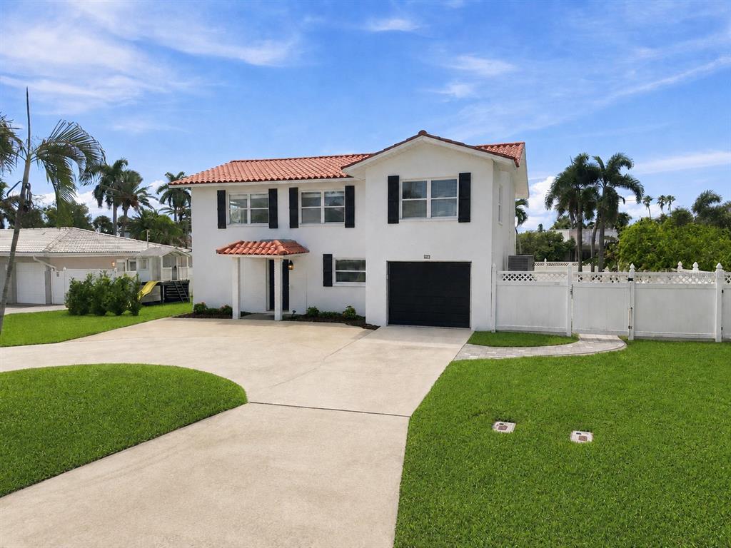 112 16TH STREET, BELLEAIR BEACH, FL — photo 2 of 30