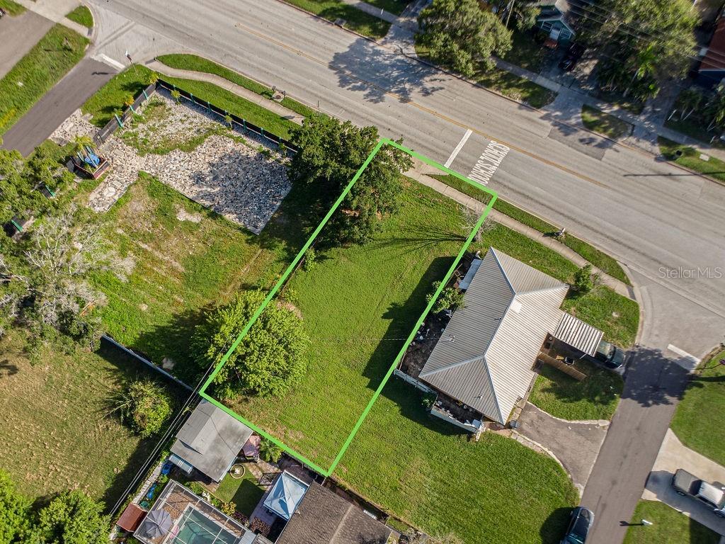3035 62ND AVENUE N, ST PETERSBURG, FL — photo 3 of 12