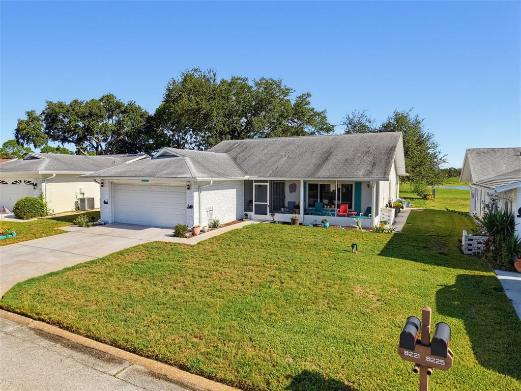 8221 PALENCIA DRIVE, PORT RICHEY, FL — photo 4 of 30