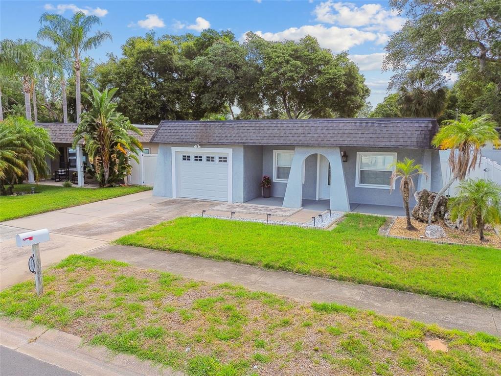 12257 ELDON DRIVE, LARGO, FL — photo 2 of 30