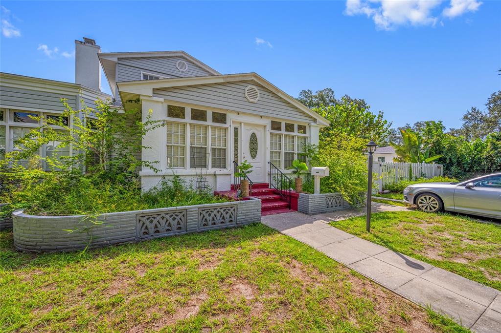 1225 11TH STREET N
