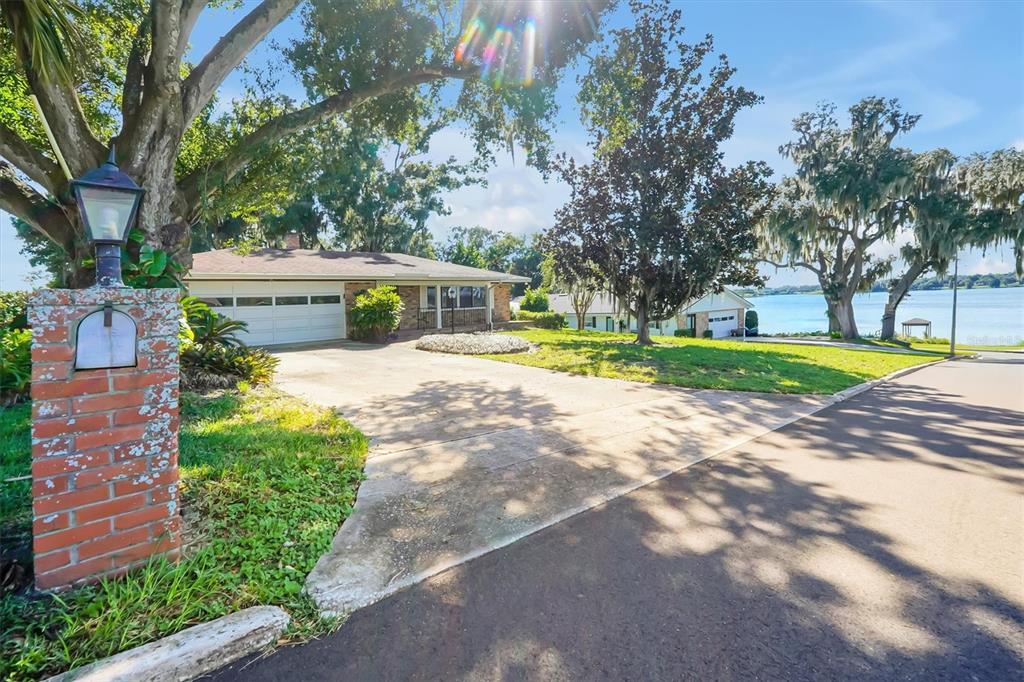 1400 AVENUE D NE, WINTER HAVEN, FL — photo 5 of 76