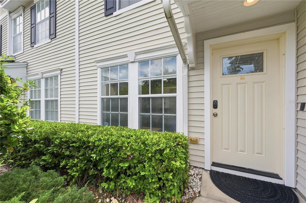13158 THOROUGHBRED LOOP, LARGO, FL — photo 2 of 30