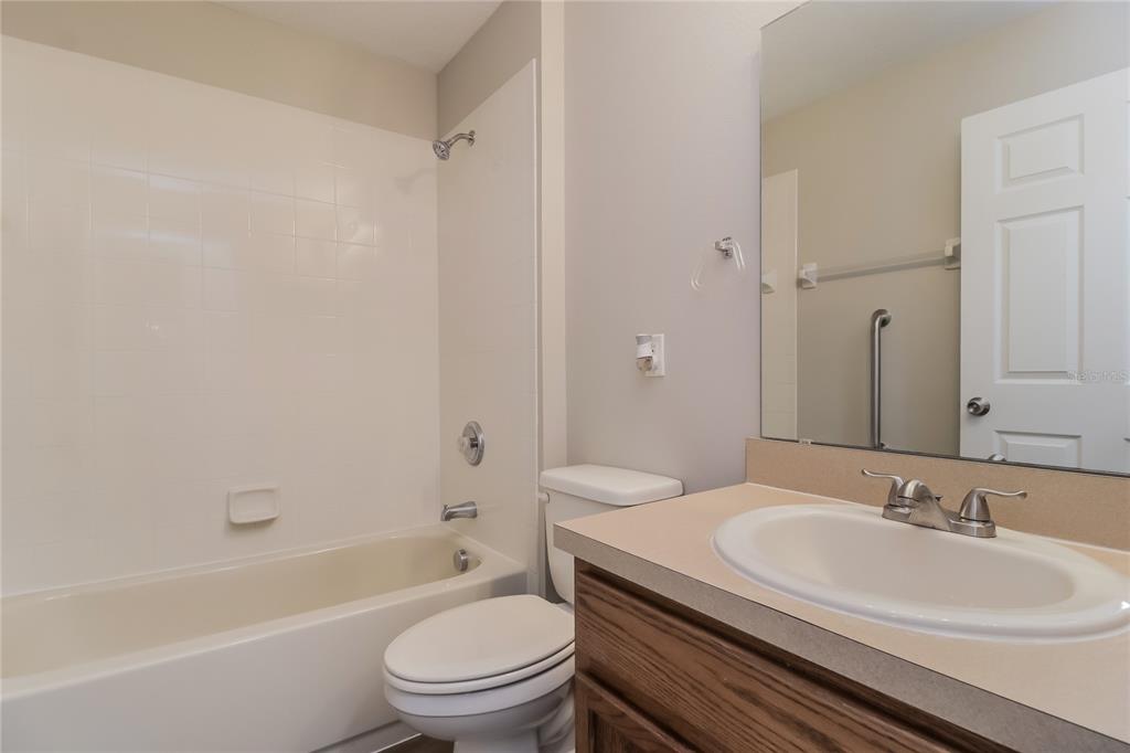 4016 LONGWORTH LOOP, KISSIMMEE, FL — photo 2 of 15