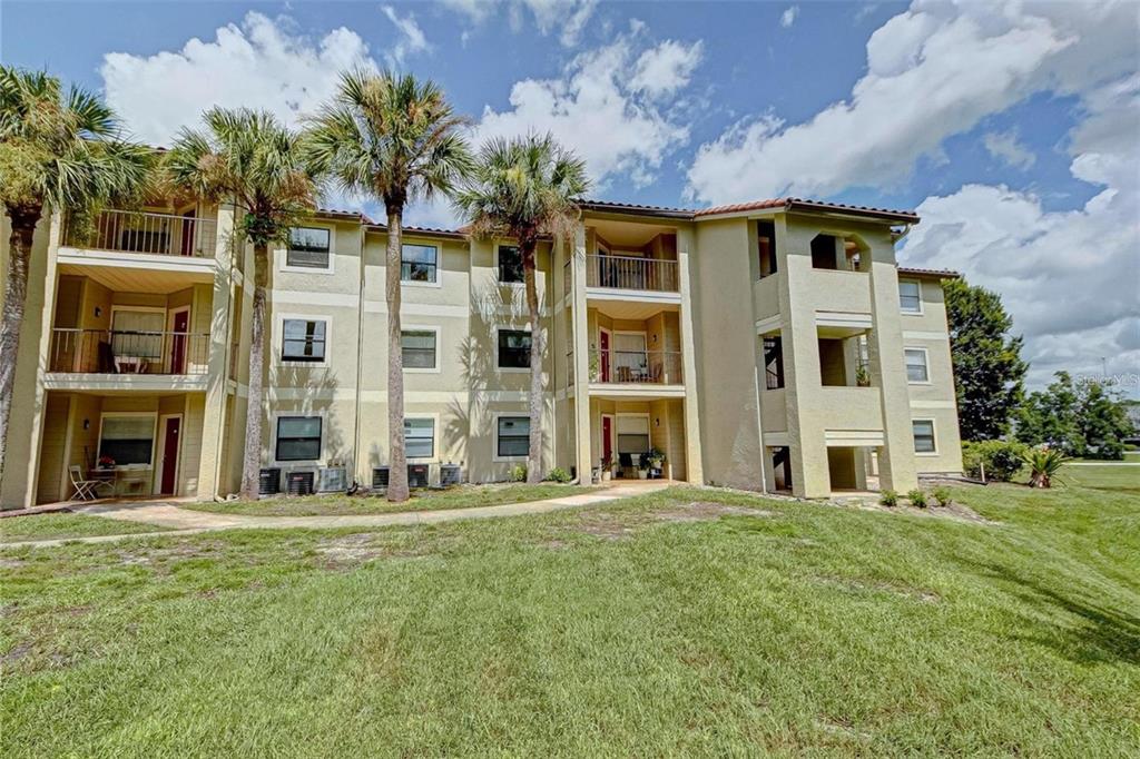 3038 PARKWAY BOULEVARD UNIT 305