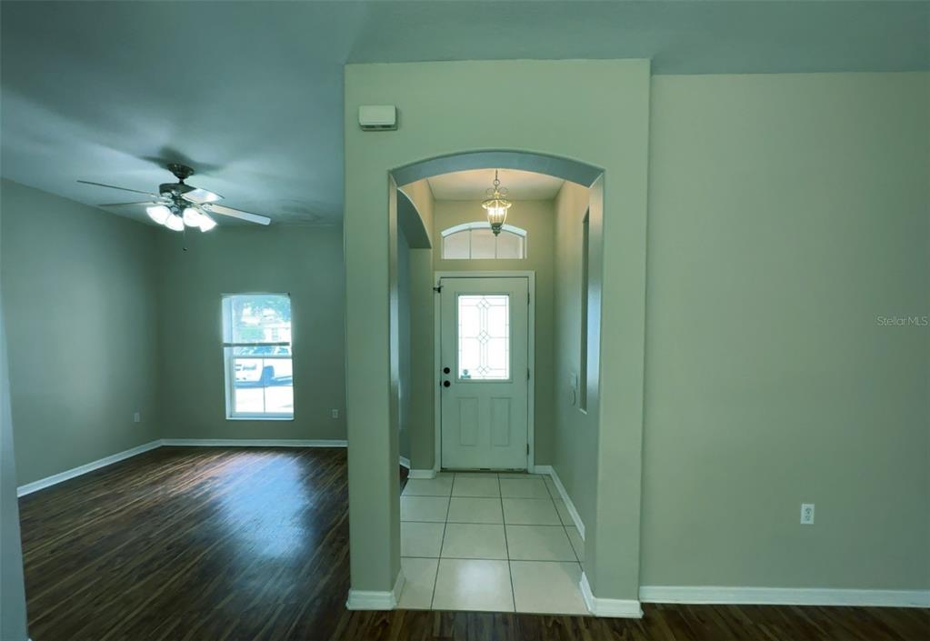 3161 WINDING TRAIL, KISSIMMEE, FL — photo 4 of 23