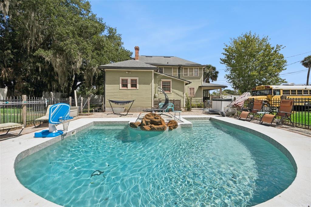 2201 CELERY AVENUE, SANFORD, FL — photo 3 of 30