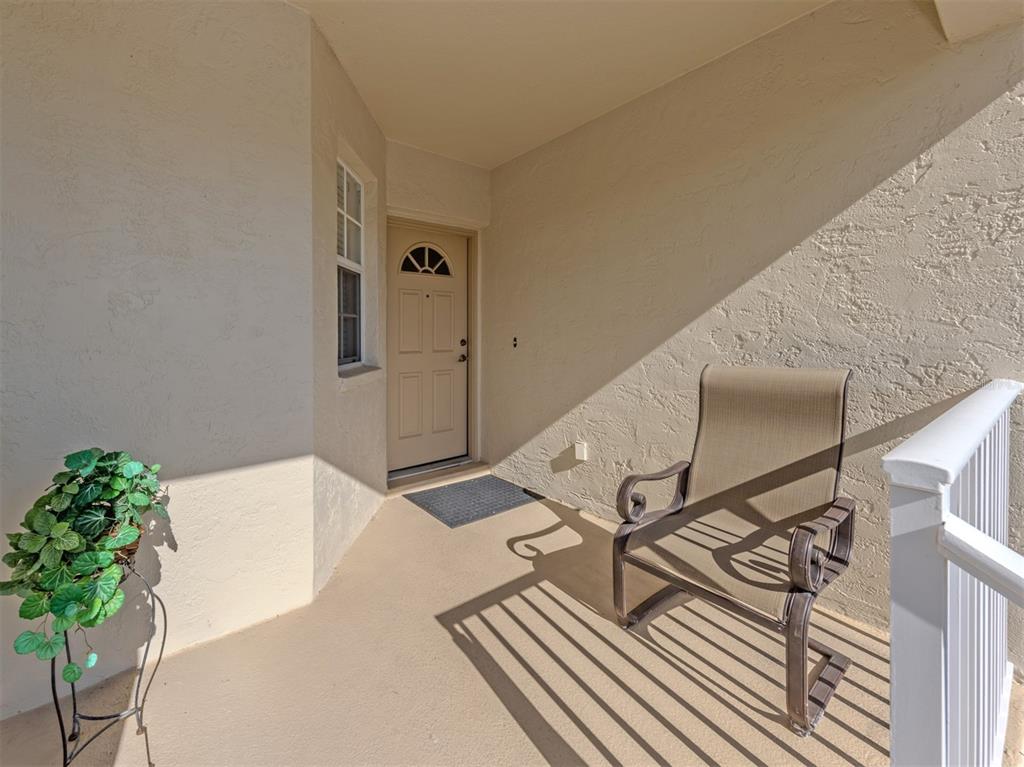 503 AUBURN LAKES CIRCLE UNIT 503, VENICE, FL — photo 4 of 30