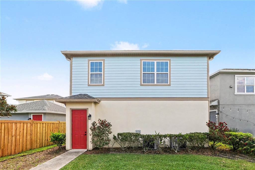 8274 R NEMOURS PARKWAY