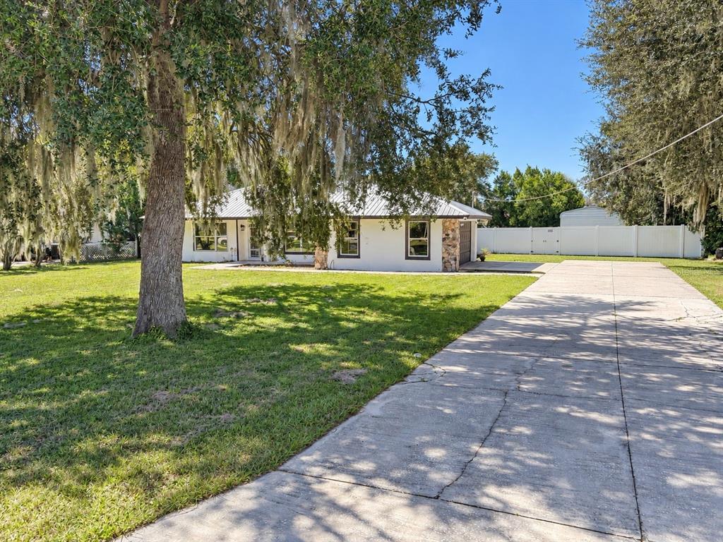 2710 WILLOW OAK ROAD, MULBERRY, FL — photo 4 of 23