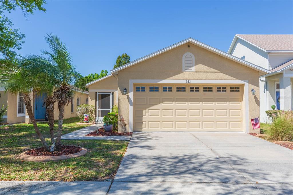 923 WINDTON OAK DRIVE