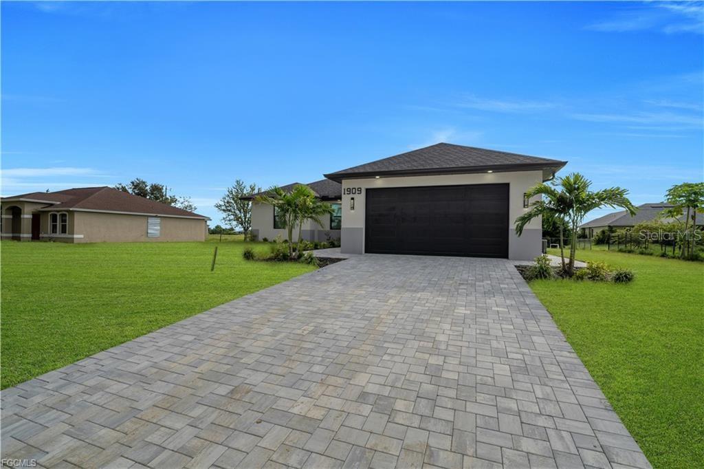 1909 NE 19TH PL, CAPE CORAL, FL — photo 3 of 30