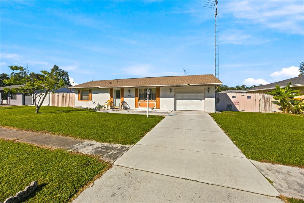 402 MARION OAKS DRIVE, OCALA, FL — photo 3 of 24
