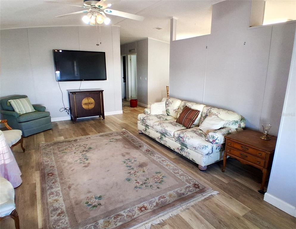1001 STARKEY ROAD UNIT 468, LARGO, FL — photo 4 of 30