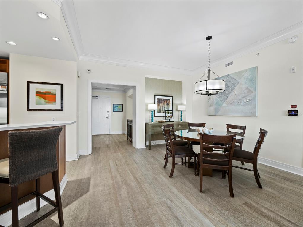 915 SEASIDE DRIVE UNIT 310, SARASOTA, FL — photo 4 of 30