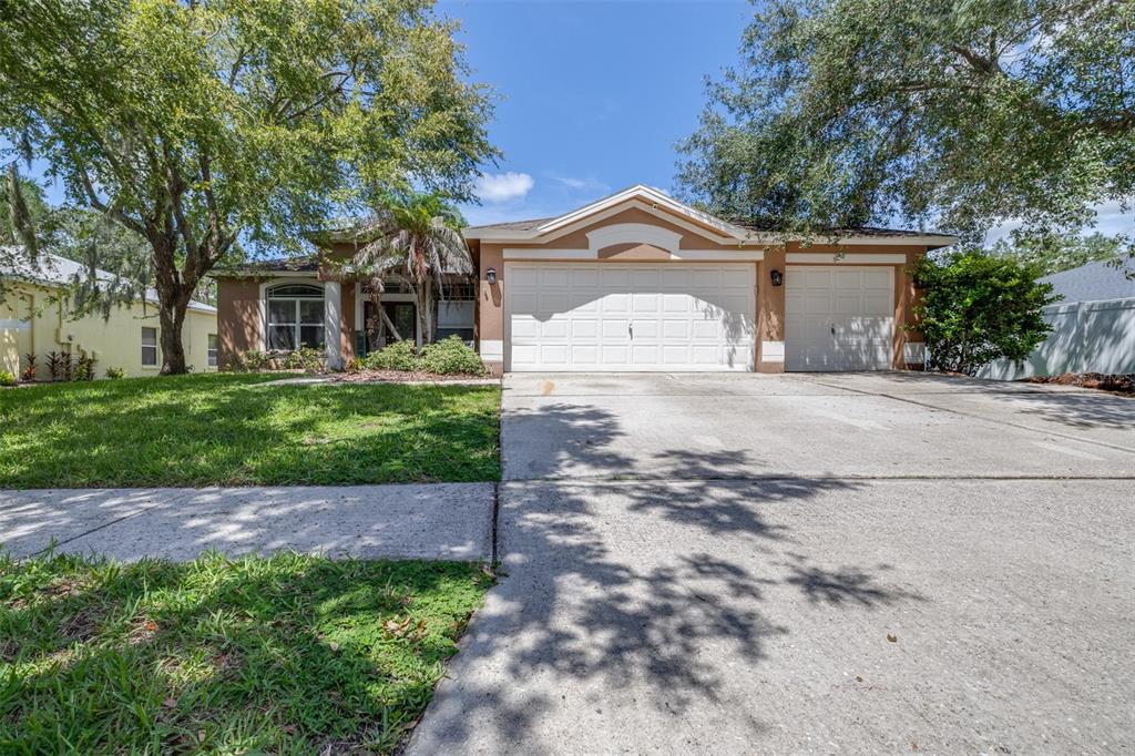 17012 FALCONRIDGE ROAD, LITHIA, FL — photo 2 of 30