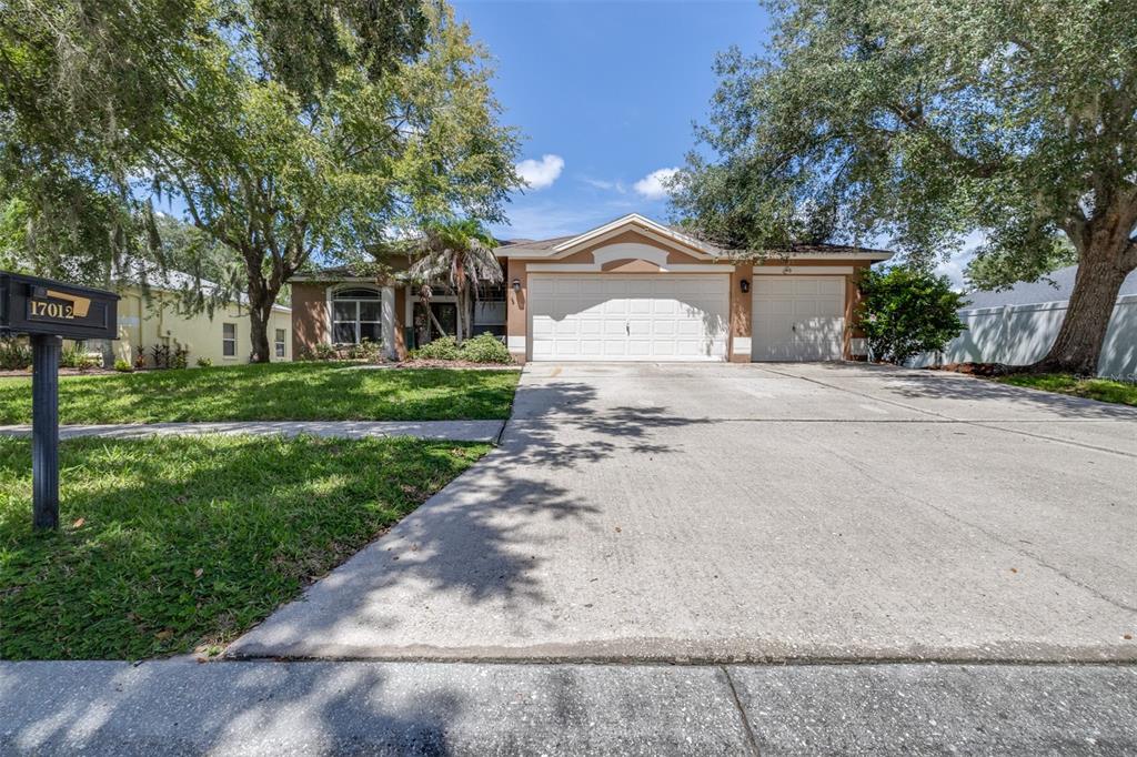 17012 FALCONRIDGE ROAD, LITHIA, FL — photo 3 of 30