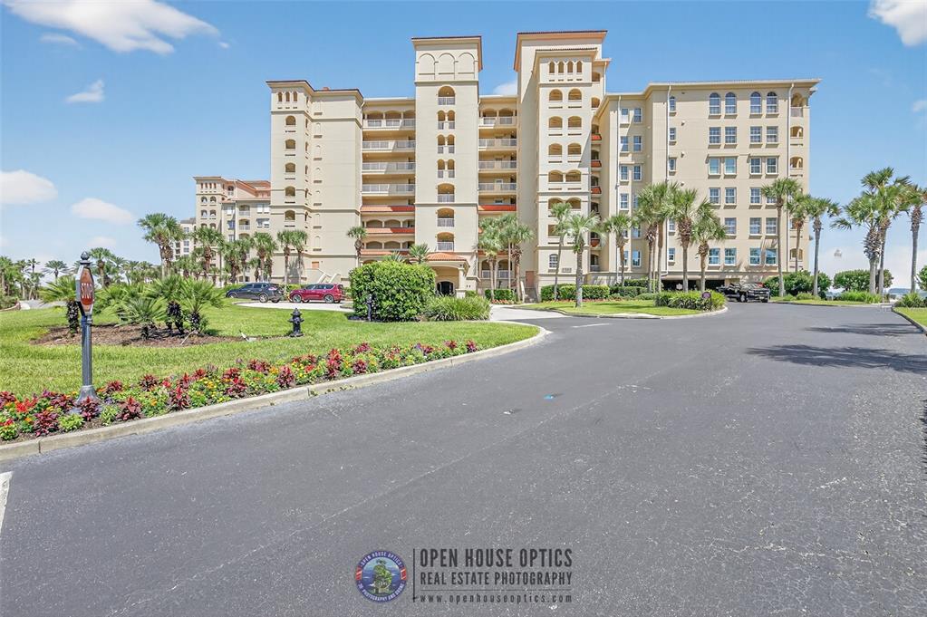 15 AVENUE DE LA MER UNIT 2207