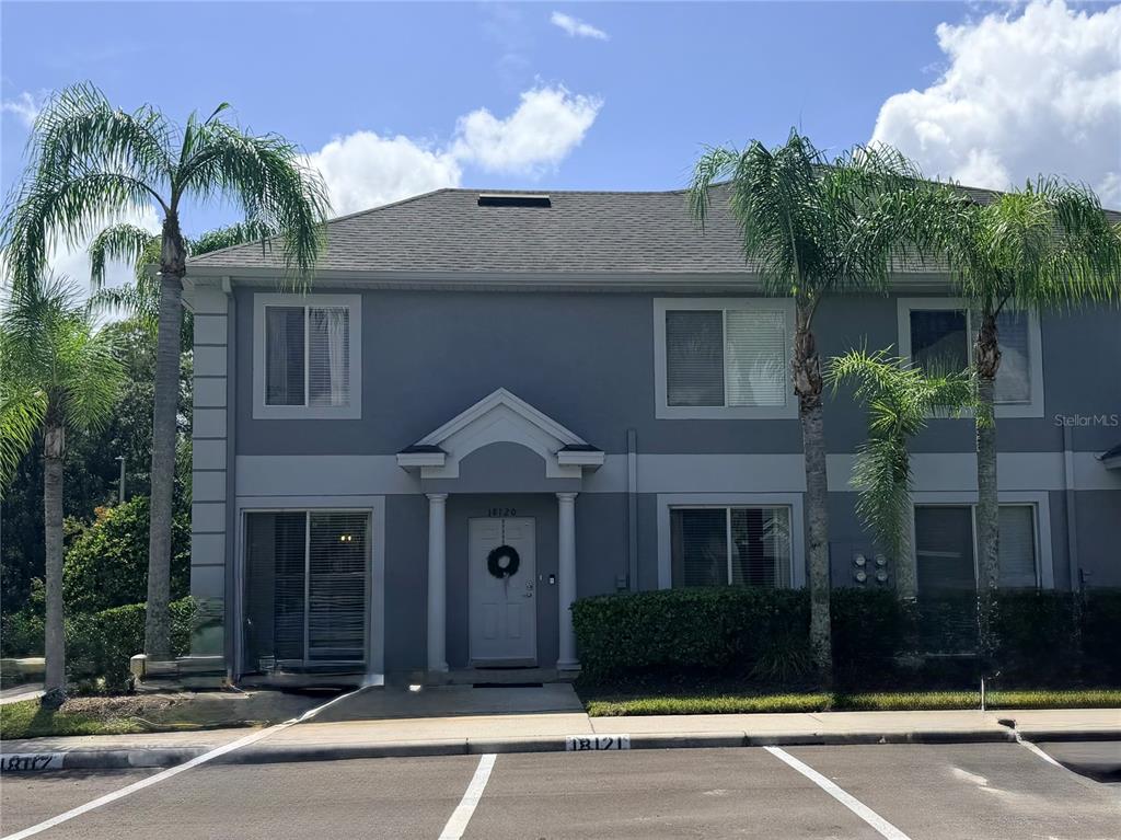 18120 PARADISE POINT DRIVE, TAMPA, FL — photo 2 of 30