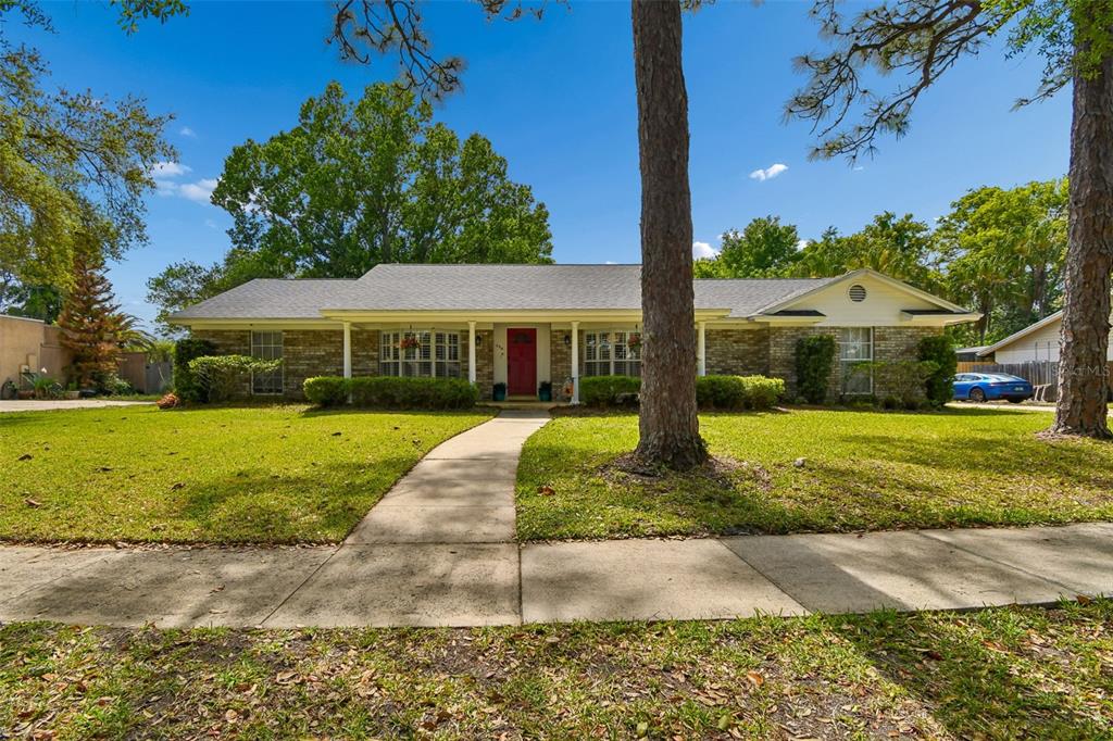354 W HORNBEAM DRIVE